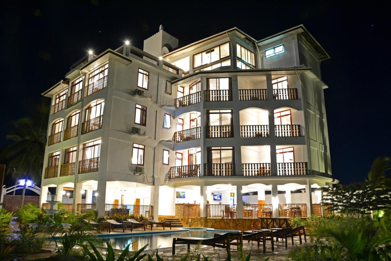 Zanoceanique Hotel 마템웨 외부 사진