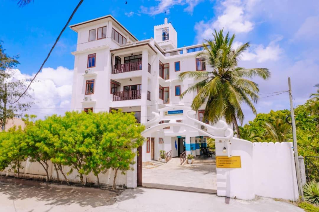 Zanoceanique Hotel 마템웨 외부 사진